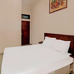 Oyo 92017 Sari Agung Hotel Kuta (Bali)